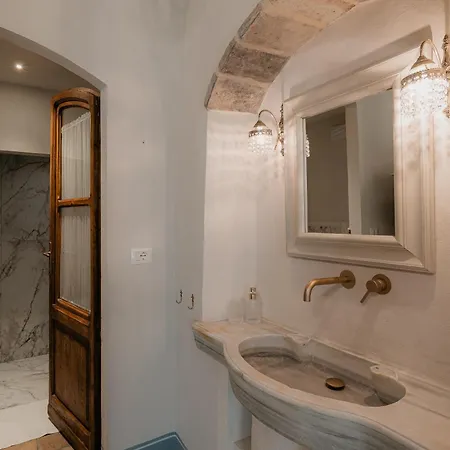 Dimora Lucia - Relax Con Bagno Privato フォッソンブローネ