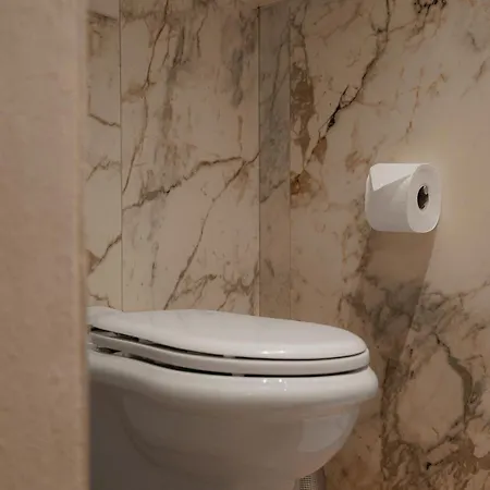 ゲストハウス Dimora Lucia - Relax Con Bagno Privato フォッソンブローネ